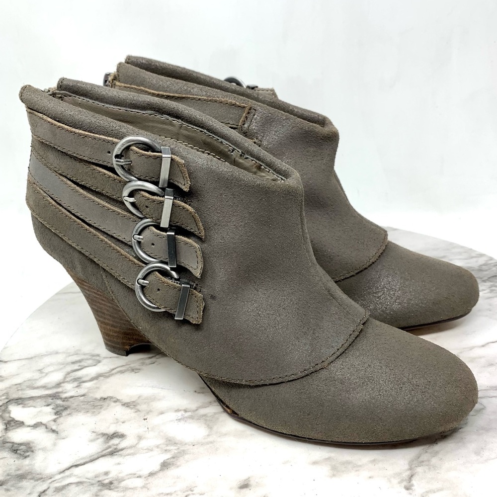 Naughty Monkey Lil Bits Multi Strap Cuffed Taupe Suede Wedge Booties 9 Y2K Retro
